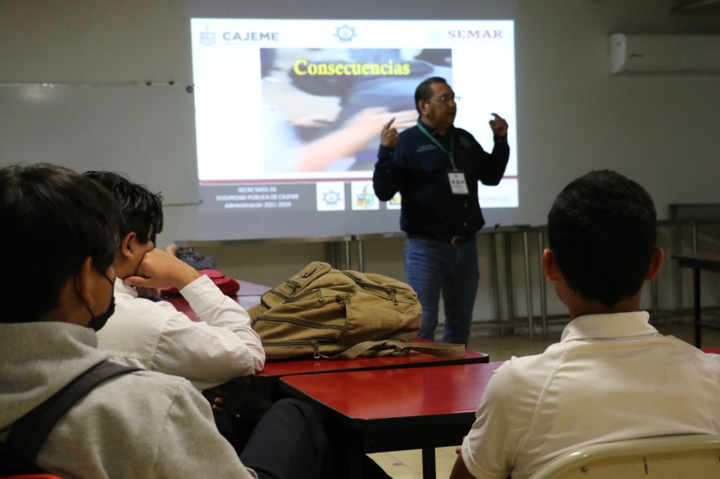 IMPARTE PROGRAMAS PREVENTIVOS PLÁTICA SOBRE PREVENCIÓN DEL DELITO EN VIOLENCIA ESCOLAR