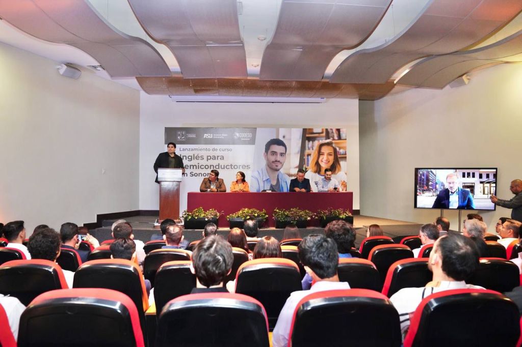 Inicia Gobierno de Sonora alta capacitación a jóvenes sonorenses en&nbsp;semiconductores