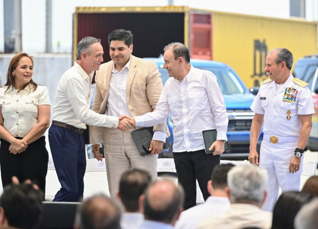Relanza Gobernador Durazo al Puerto de Guaymas como epicentro logístico y&nbsp;comercial