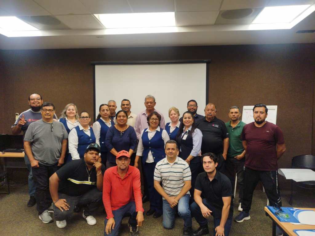 BRINDA GOBIERNO MUNICIPAL CAPACITACIÓN AL PERSONAL DEL DEPARTAMENTO DE DESAYUNOS&nbsp;ESCOLARES