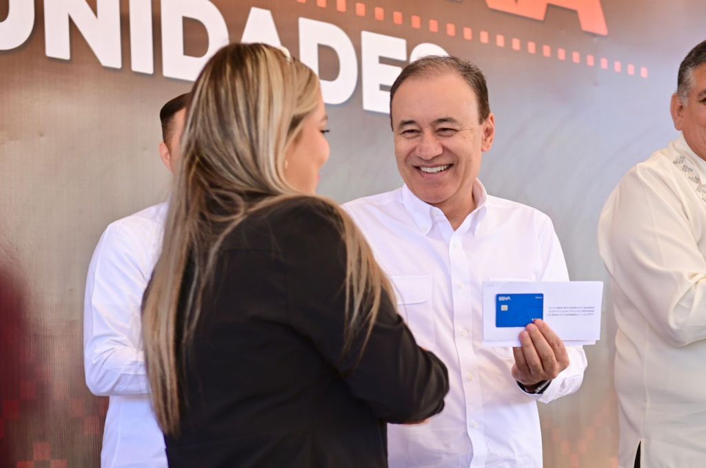 Gobernador Durazo crea el programa de becas más grande en la historia de&nbsp;Sonora