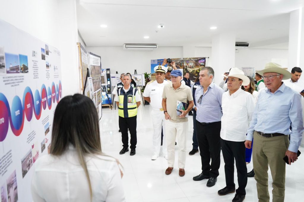 Con modernización del Puerto de Guaymas Gobernador Durazo afianza relación comercial Sonora-Estados&nbsp;Unidos