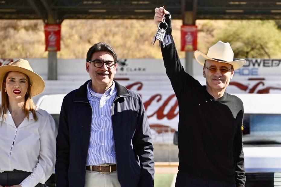 Gobernador Durazo moderniza transporte público de Nogales con nuevas unidades en&nbsp;circulación