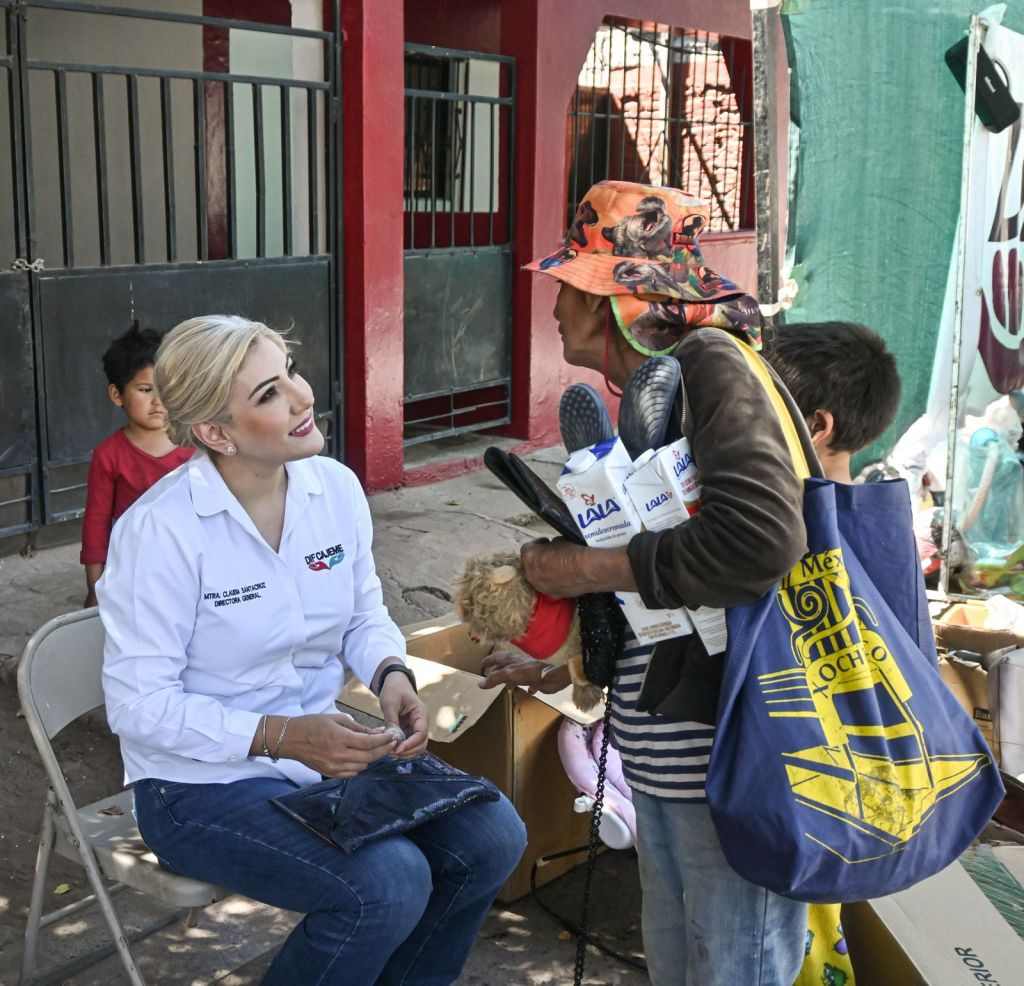 DIF CAJEME BRINDA APOYO A LAS FAMILIAS DE LA COLONIA CAJEME CON EL PROGRAMA “DIF EN TU&nbsp;COLONIA”