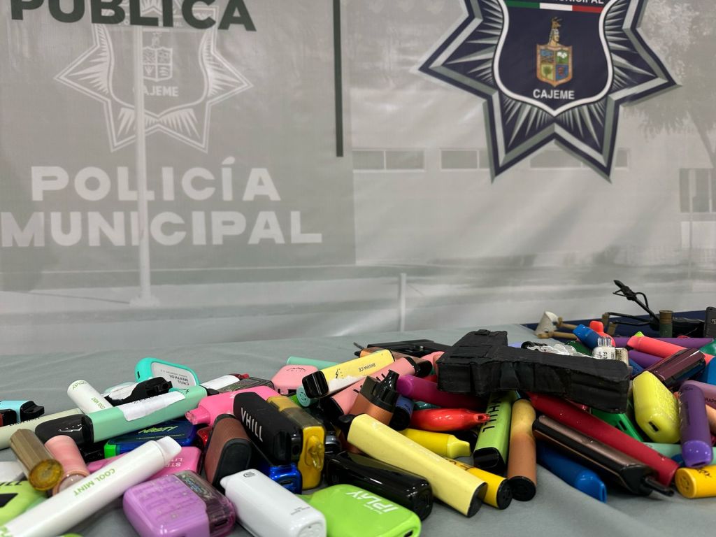 RECOLECTA SSPM VAPEADORES Y JUGUETES BÉLICOS EN PLANTELES EDUCATIVOS DE&nbsp;CAJEME
