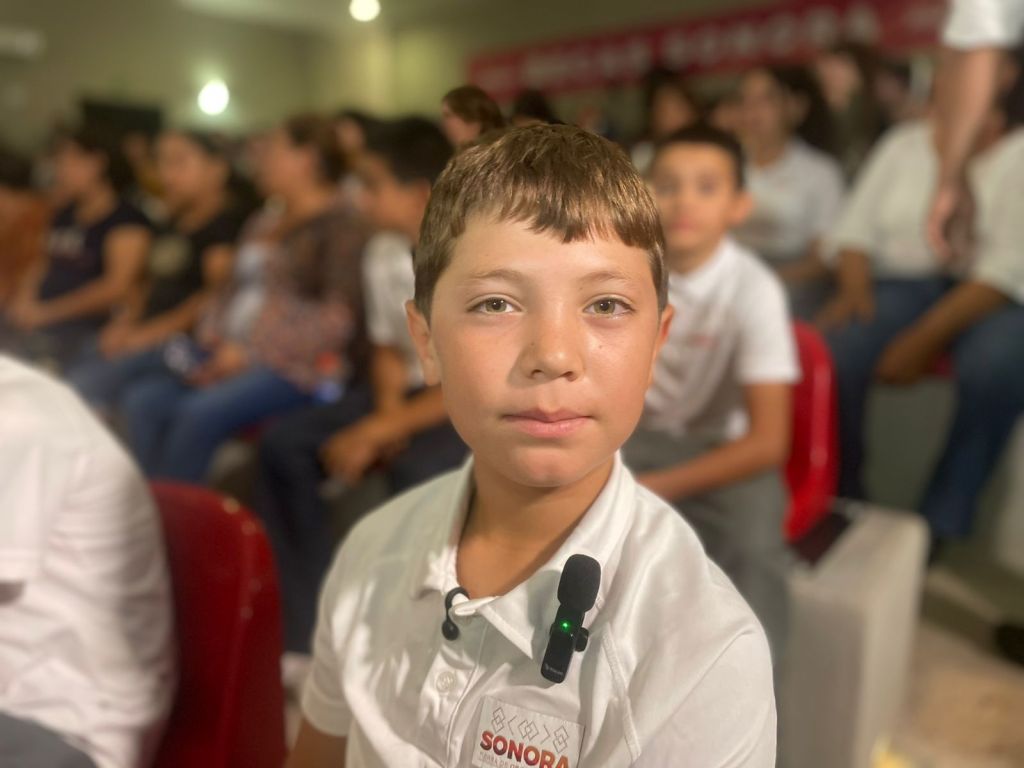 Estudiantes de Bavispe agradecen a Gobernador Durazo por becas Sonora de Oportunidades