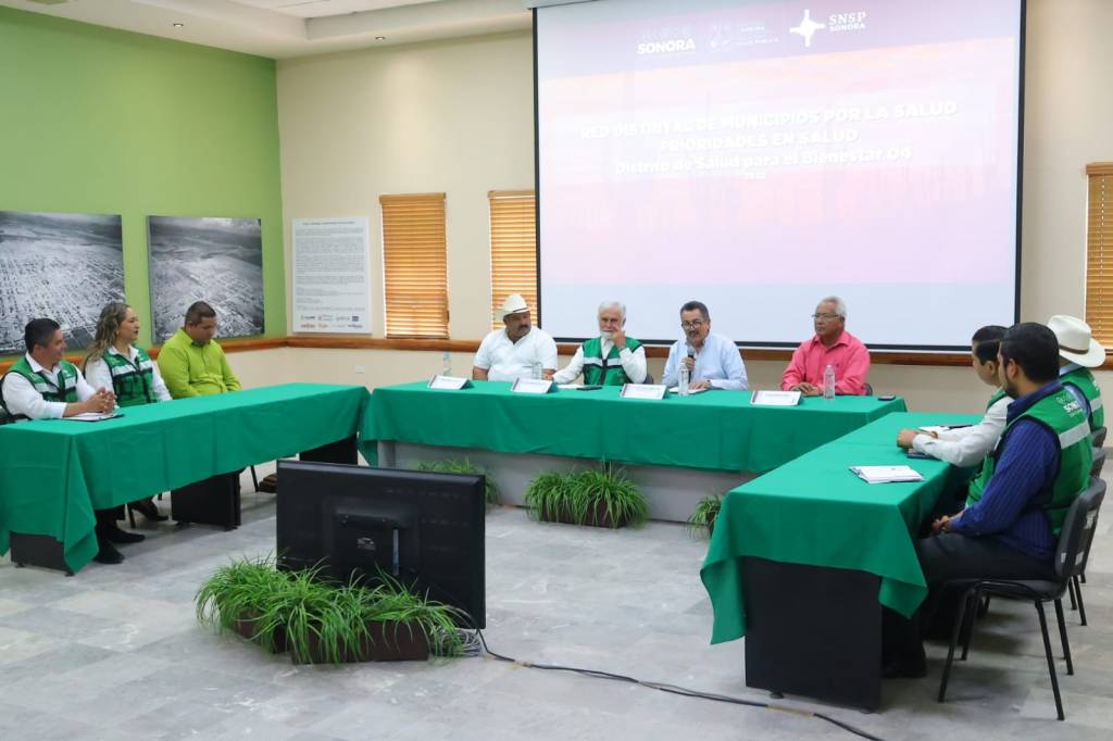 EXPONE JAVIER LAMARQUE ESTRATEGIAS DE SOLUCIÓN A PRIORIDADES DE SALUD EN LOS MUNICIPIOS DEL SUR DE&nbsp;SONORA