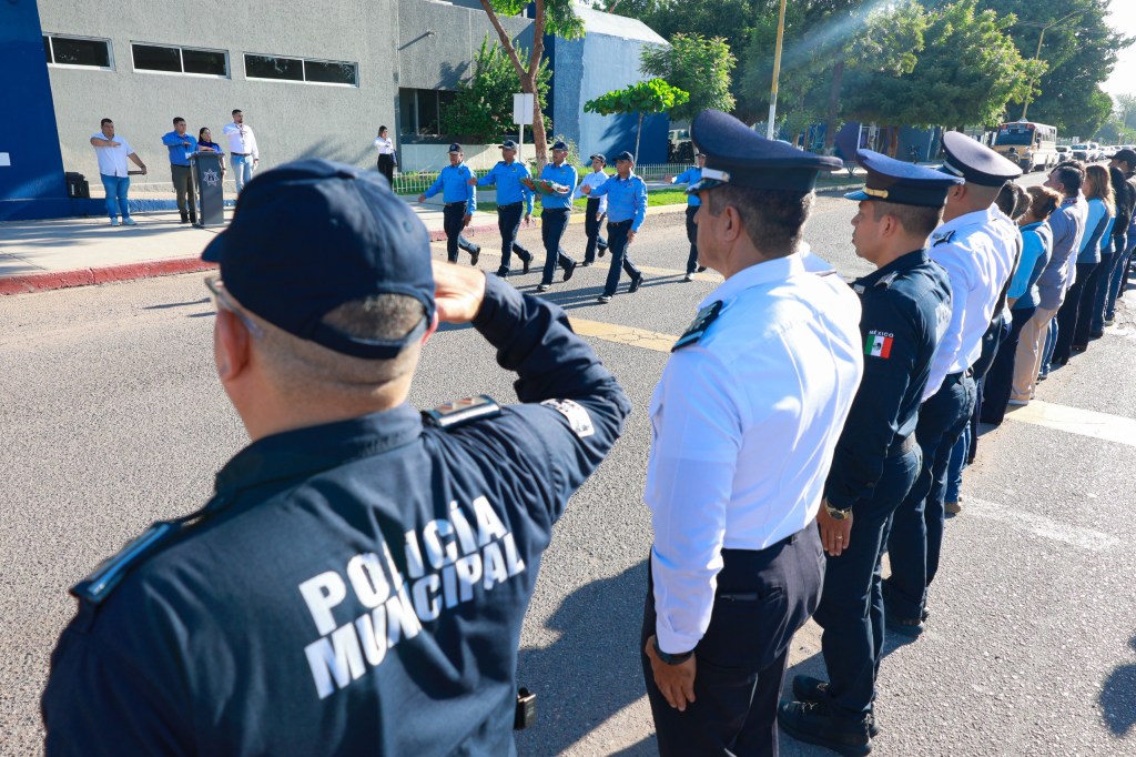 REALIZAN TRADICIONAL LUNES CÍVICO EN LA&nbsp;SSPM