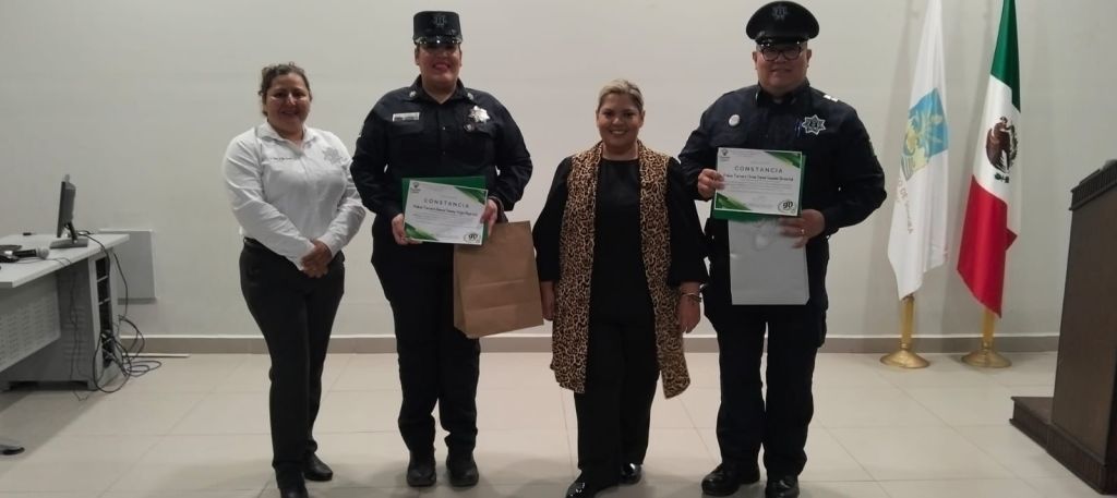 REALIZAN PLÁTICA SOBRE PREVENCIÓN DE VIOLENCIA ESCOLAR CON MADRES Y PADRES DEL COLEGIO&nbsp;ESPINOZA