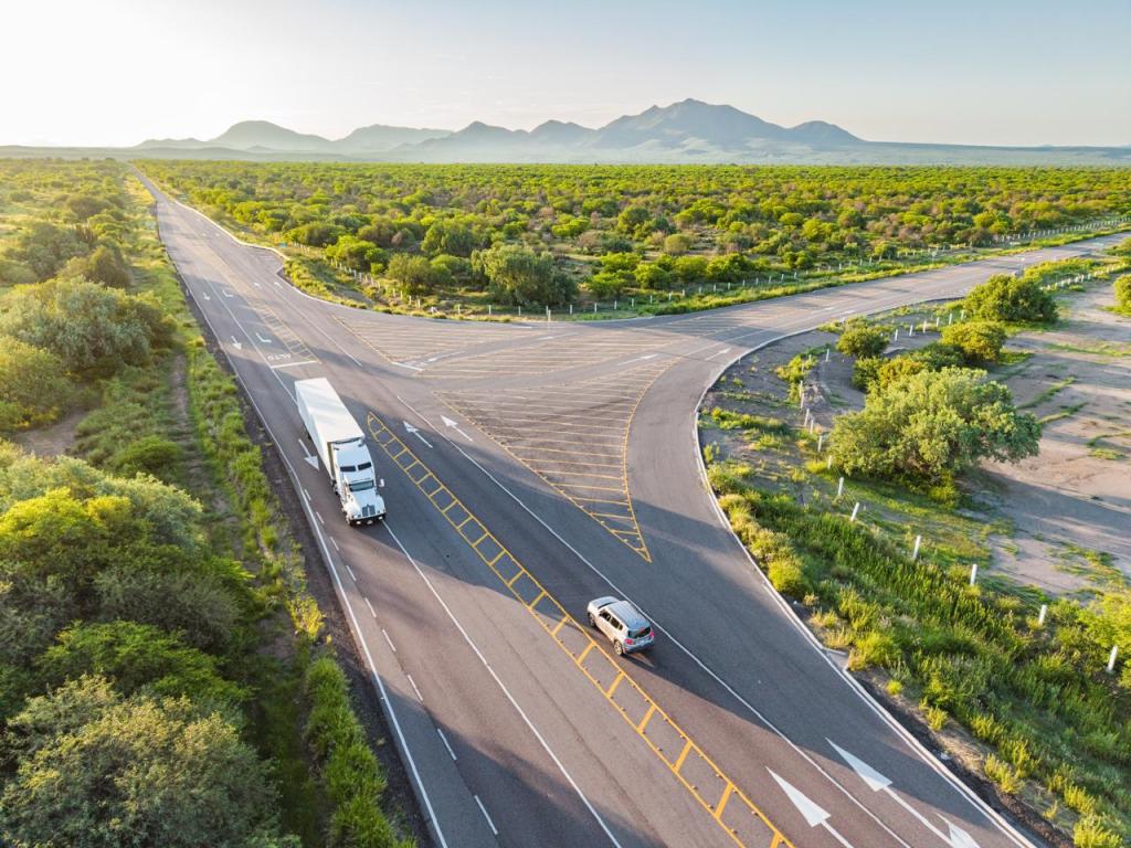 Impulsan Durazo y Sheinbaum más de 20 mil millones de pesos en carreteras estratégicas para Sonora